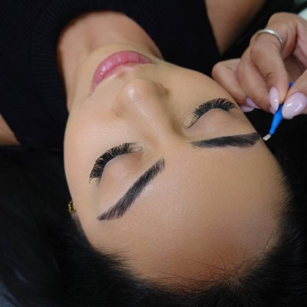 Brow lamination + tint(2)-min